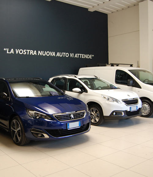 Showroom Auto nuove Peugeot